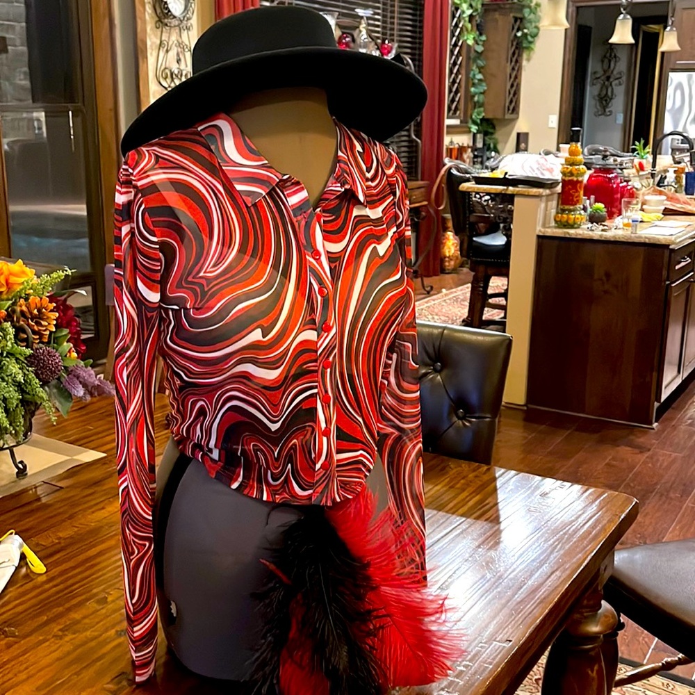 Riley & James, Size M, black/red